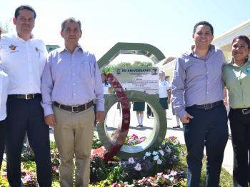 Reconoce Javier Duarte Trabajo de docentes COBAEV