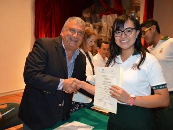 IMPRESIONANTE TRIUNFO DEL COBAEV EN OLIMPIADA Y CONCURSO DE FÍSICA DE LA UV