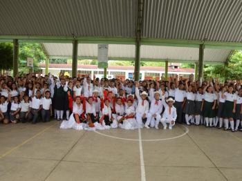 EL PLANTEL 13 PLAYA VICENTE RECIBE A AUTORIDADES DEL COBAEV