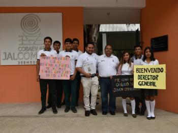 REALIZAN EXPO ¡ENTRA AL COBAEV!