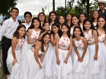 CELEBRAN EL DESFILE DÍA DE LA FAMILIA COBAEV