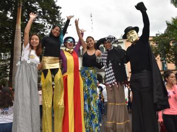 CELEBRAN EL DESFILE DÍA DE LA FAMILIA COBAEV