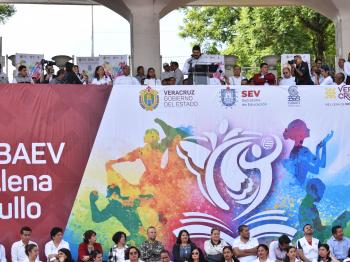 MÁS DE CUATRO MIL JÓVENES DEL COBAEV LLENAN DE ORGULLO A VERACRUZ EN ENCUENTRO ESTATAL