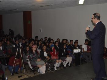 IMPARTEN CONFERENCIA SOBRE VIOLENCIA EN EL NOVIAZGO