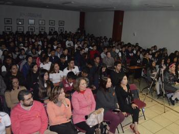 IMPARTEN CONFERENCIA SOBRE VIOLENCIA EN EL NOVIAZGO