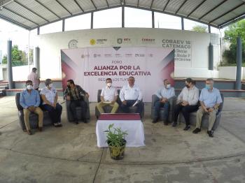 PLANTEL 16 CATEMACO, SEDE DEL FORO POR LA EXCELENCIA EDUCATIVA