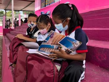 COBAEV PARTICIPA EN LA DISTRIBUCIÓN DE PAQUETES DE ÚTILES ESCOLARES