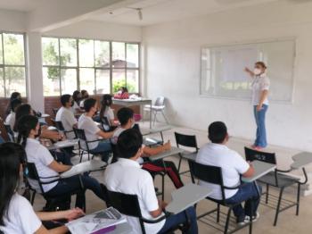 COBAEV APOYA A ALUMNOS EN LA CONTINUIDAD DE SUS ESTUDIOS 