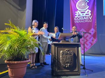 PRESENTAN EN BOCA DEL RÍO EL LIBRO “LA EDUCACIÓN MEDIA SUPERIOR ANTE LA NUEVA ESCUELA MEXICANA”