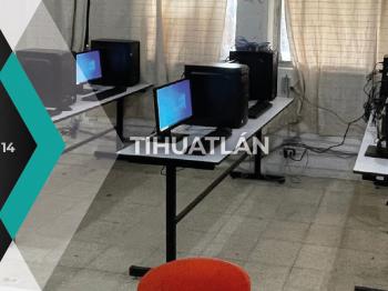 SE INSTALA EQUIPO DE CÓMPUTO EN PLANTELES DE LA ZONA II