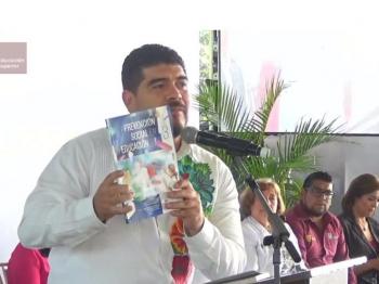 PRESENTA SEV LIBRO DEL COBAEV