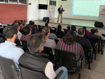 ORGANIZA COBAEV CONFERENCIA SOBRE MASCULINIDADES