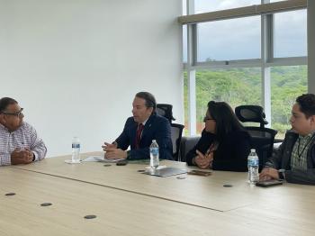 FIRMAN CONVENIO COBAEV Y LA ESCUELA LIBRE DE DERECHO DE PUEBLA