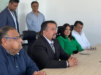 COBAEV ENTREGA PRESEA AL MÉRITO DOCENTE 2024