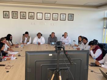 ENLACES DE BECA “BENITO JUÁREZ” RECIBEN RECONOCIMIENTO