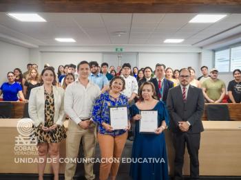 FIRMAN CONVENIO UNIVERSIDAD EURO HISPANOAMERICANA Y COBAEV