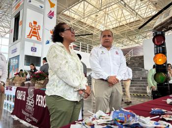 ALUMNOS DEL COBAEV PRESENTAN PROYECTOS INNOVADORES
