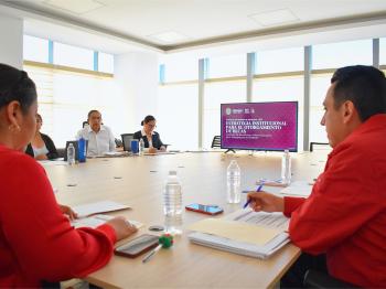 COBAEV INSTALA COMITÉ DE BECAS PARA TRABAJADORES 