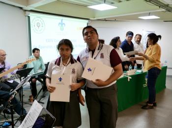 DESTACAN ALUMNOS EN CONCURSO DE APARATOS Y EXPERIMENTOS DE FÍSICA