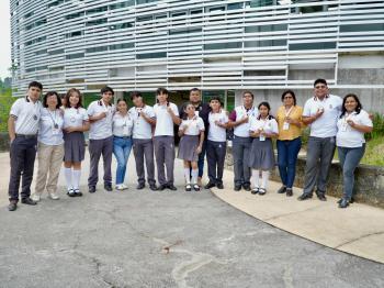 DESTACAN ALUMNOS EN CONCURSO DE APARATOS Y EXPERIMENTOS DE FÍSICA