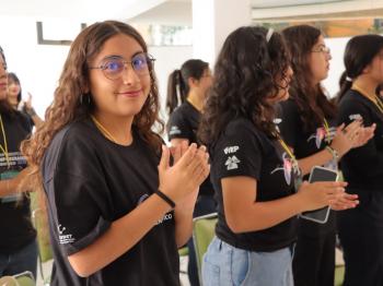 ALUMNAS DEL COBAEV PARTICIPAN EN CAMPAMENTO CIENTÍFICO