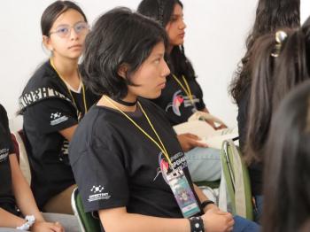 ALUMNAS DEL COBAEV PARTICIPAN EN CAMPAMENTO CIENTÍFICO