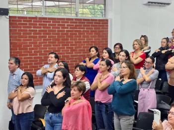 PERSONAL DEL COBAEV PARTICIPA EN PLÁTICA SOBRE CÁNCER DE MAMA