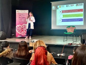 TALLER SOBRE LA PREVENCIÓN DEL CÁNCER DE MAMA